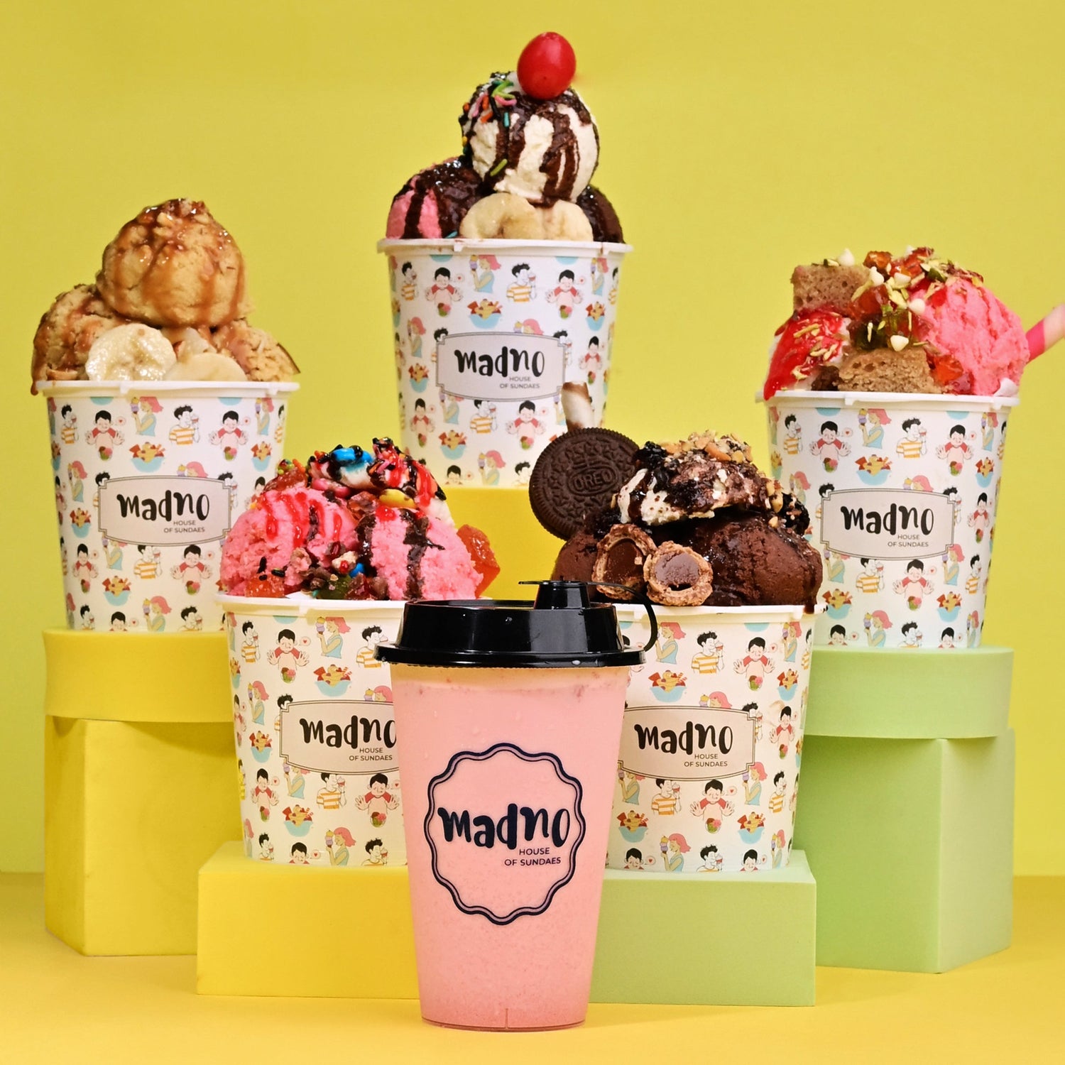 Classic Ice Cream Sundaes