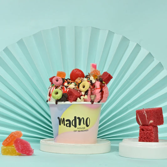 Candy Joyland Sundae – A Dessert Playground - Madno 